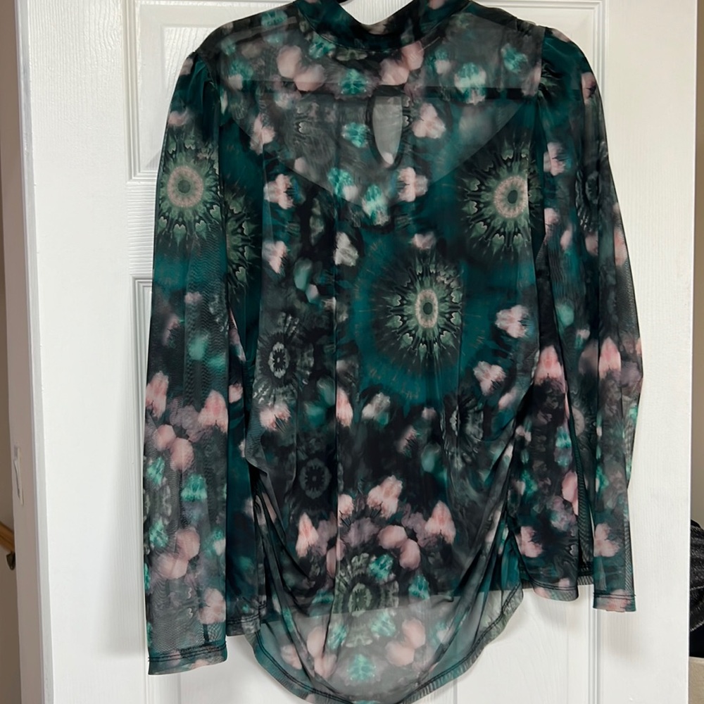 INC beautiful top ✨